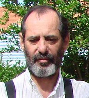 Dr. Akos György